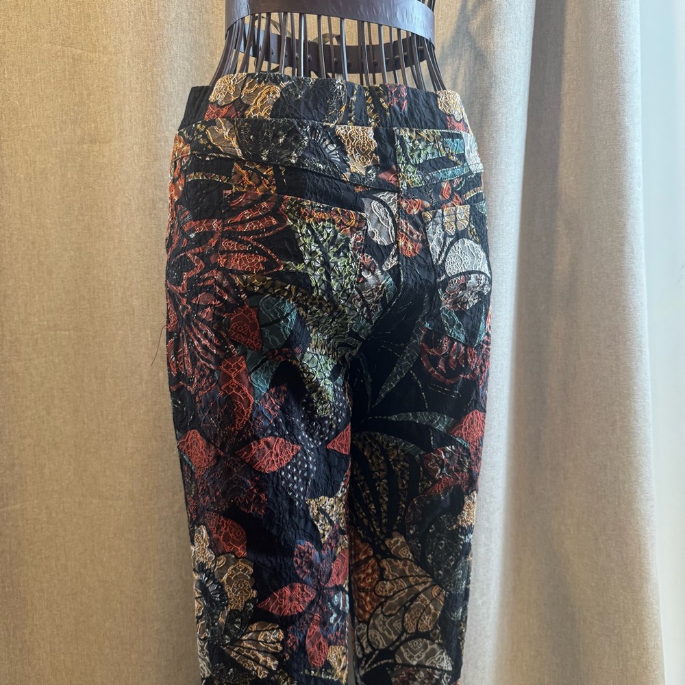 Vtg Joseph Ribkoff Floral Ankle Zip Cigarette Pull On Pants - Size 6-8, Small